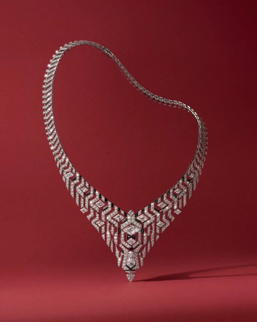 cartier en equilibre collier altessajpeg